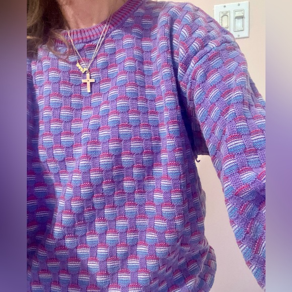 Alexander Julian Sweaters - Vintage Colours by Alexander Julian 1980s
100 Percent Cotton Colorful Sweater